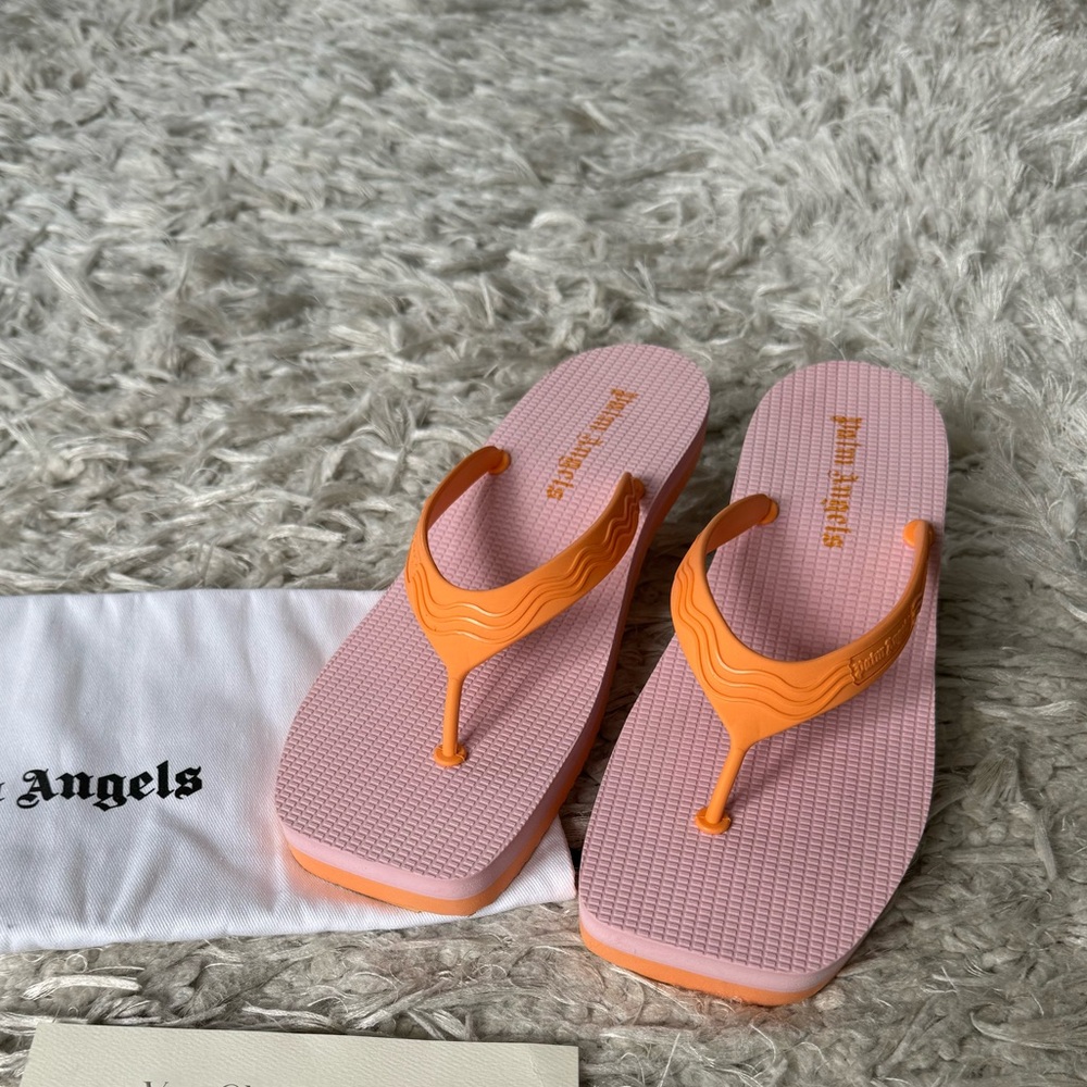 Palm Angels Vibrant Rubber Flip Flops